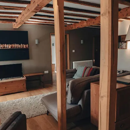 The Old Dairy At Sunny Brow Farm *